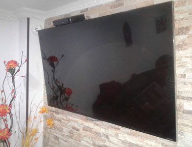 Base de pared para televisor samsung con pantalla Led Base de pared para televisor samsung con pantalla Led